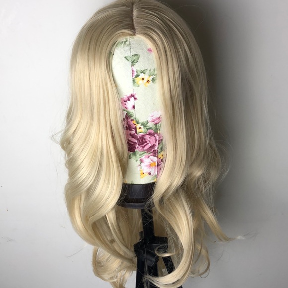 ✨22”  BLONDE FULL CAP WIG? *NEW* main image 12